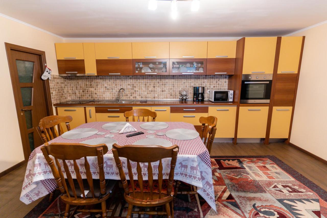 Mario'S Cozy Apartment Рышнов Экстерьер фото