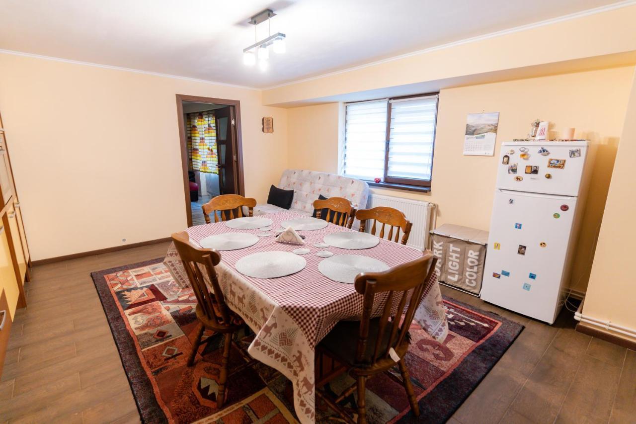 Mario'S Cozy Apartment Рышнов Экстерьер фото